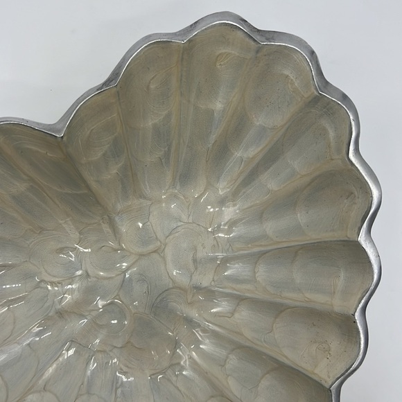 Julia Knight 10” Heart Dish - Picture 5 of 10